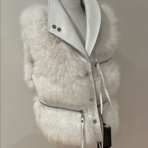 Elegant White Faux Fur Vest